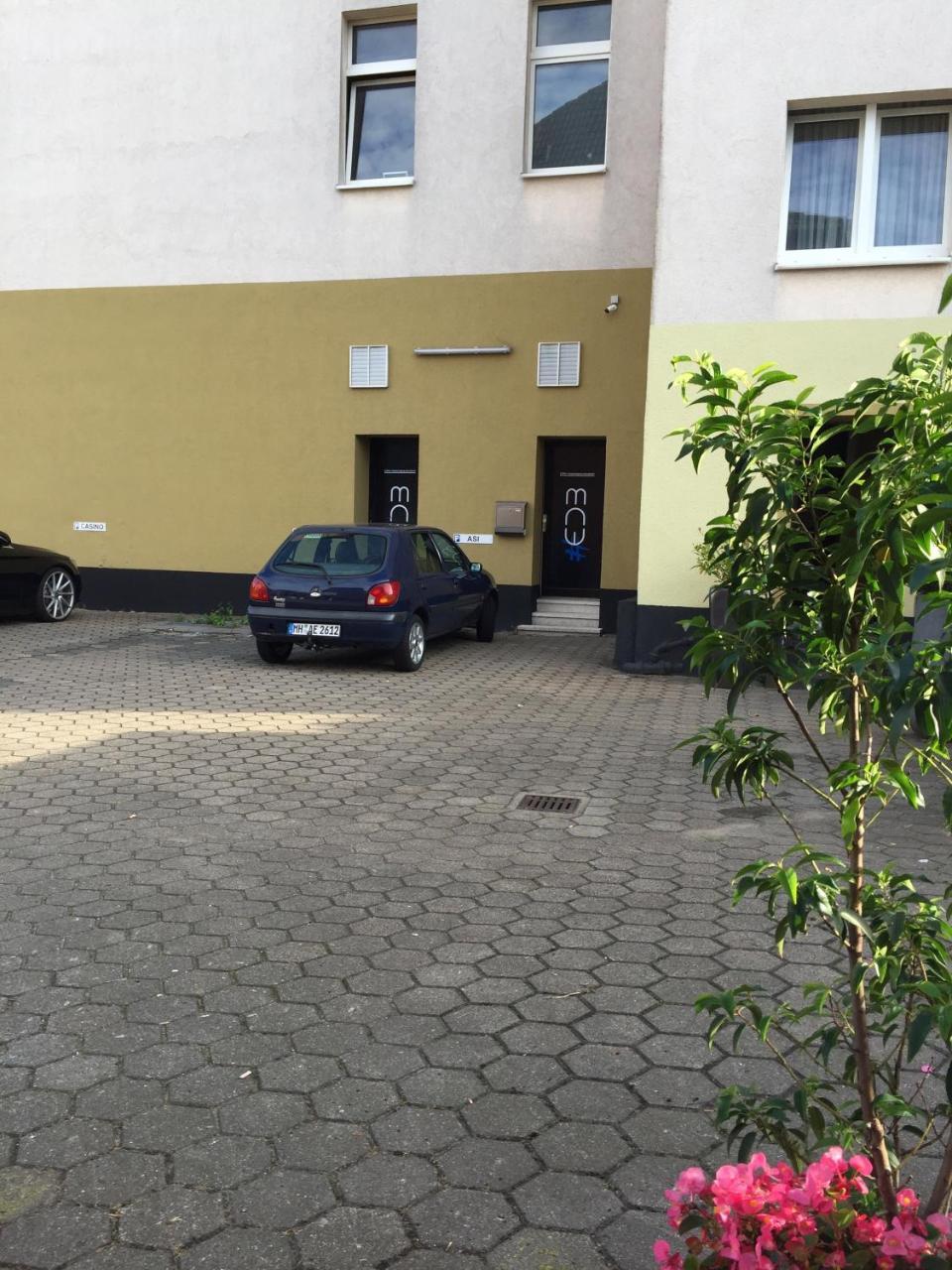 Moderne Studio Apartments Und 120Qm Wohnungen In Oberhausen, Ideal Fuer Geschaeftsreisende Und Monteure Oberhausen  Eksteriør billede