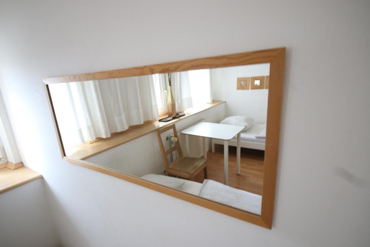 Moderne Studio Apartments Und 120Qm Wohnungen In Oberhausen, Ideal Fuer Geschaeftsreisende Und Monteure Oberhausen  Eksteriør billede