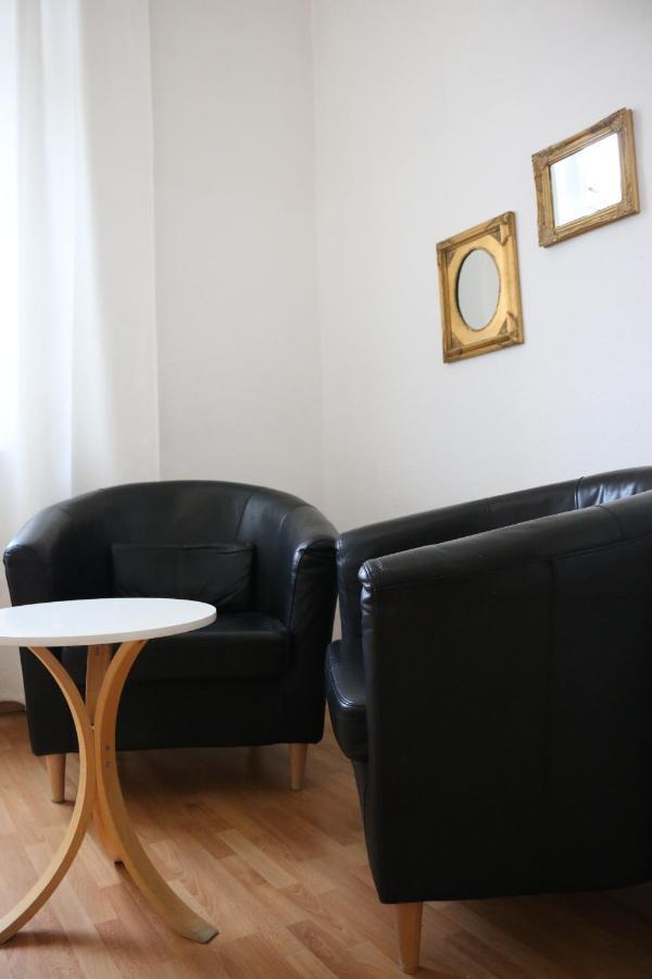 Moderne Studio Apartments Und 120Qm Wohnungen In Oberhausen, Ideal Fuer Geschaeftsreisende Und Monteure Oberhausen  Eksteriør billede